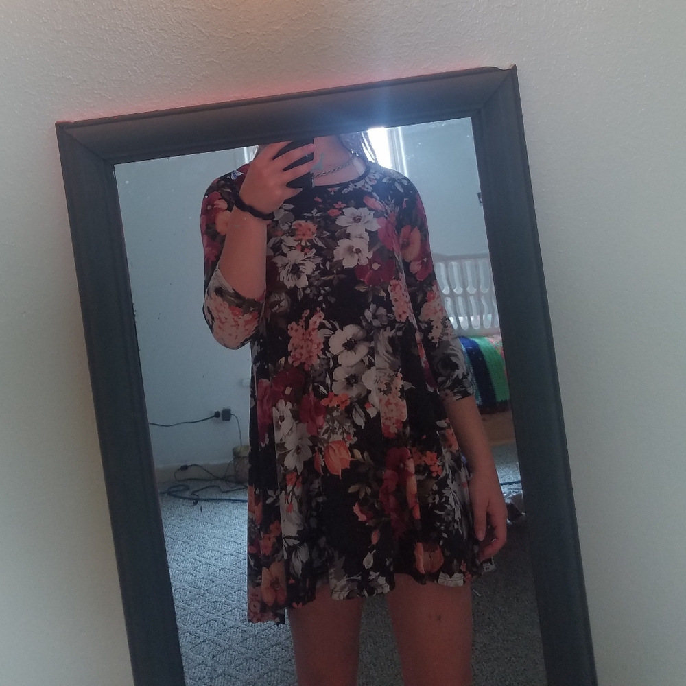 flower print dress